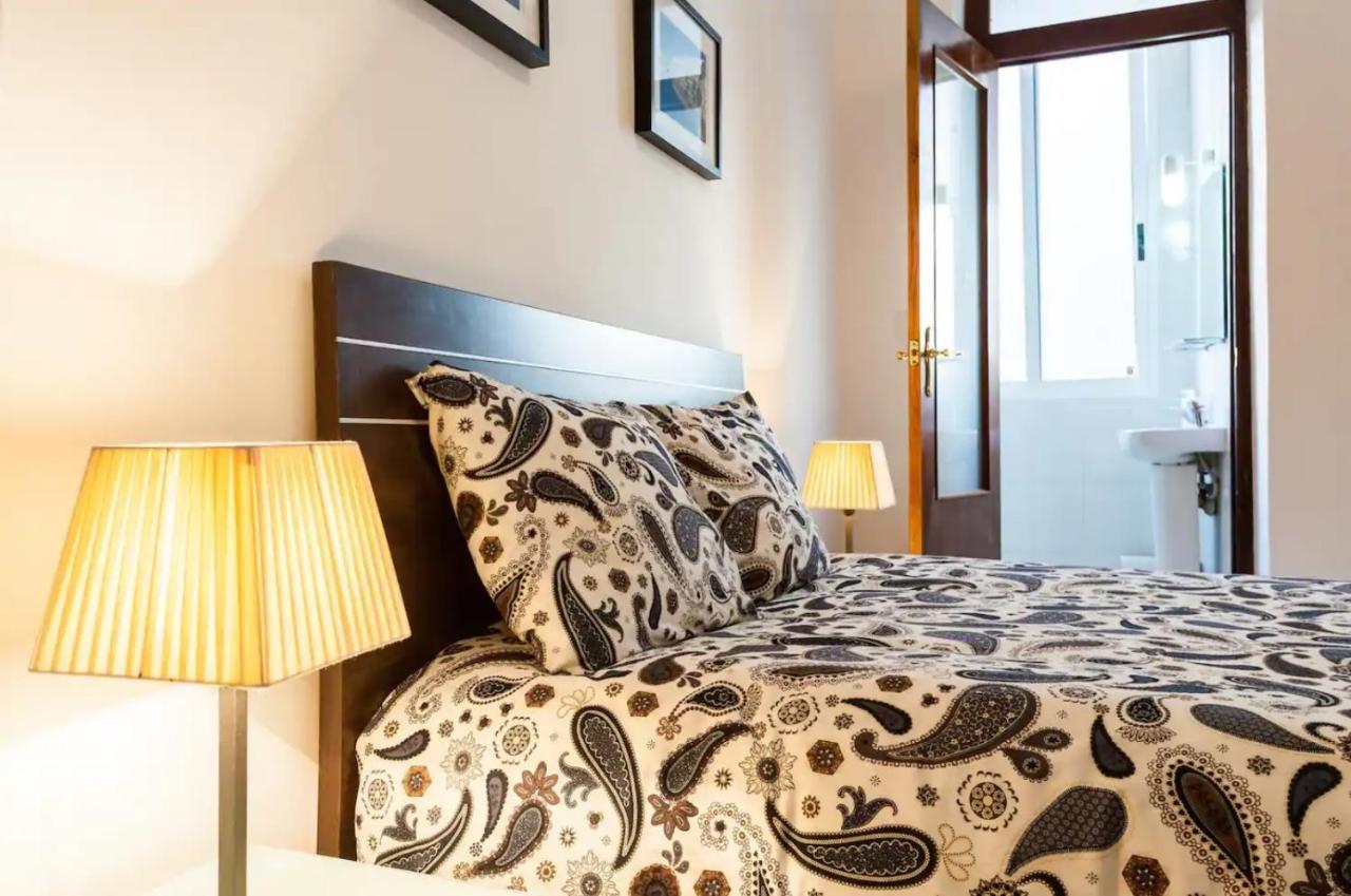 Spacious, Bright Apartment Next To The Old Town Valencia Exterior foto